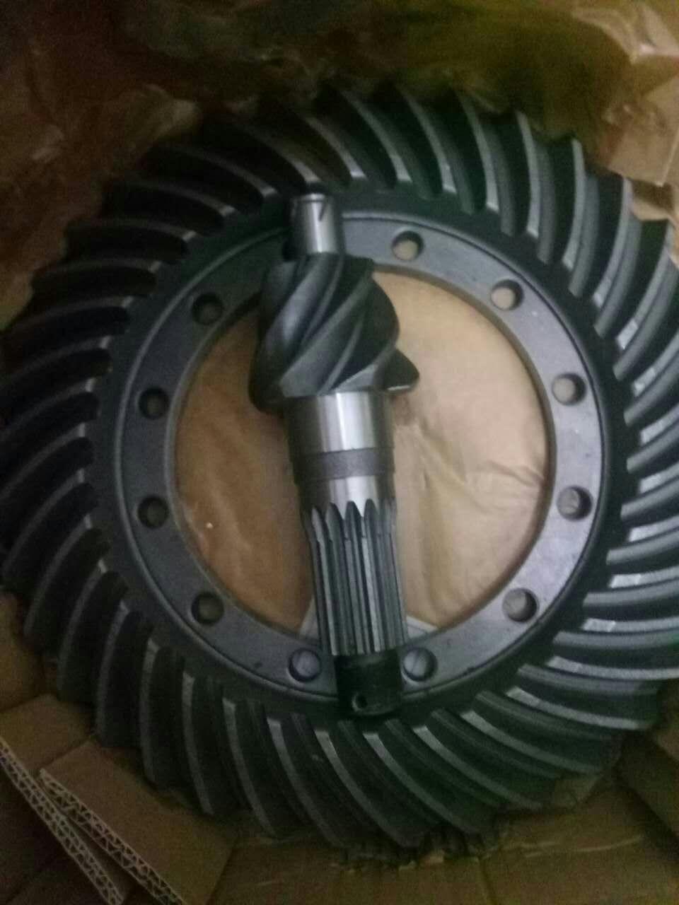 壓路機(jī)配件|單頁(yè)-洛陽(yáng)冠道機(jī)械有限公司 壓路機(jī)配件|單頁(yè)-洛陽(yáng)冠道機(jī)械有限公司