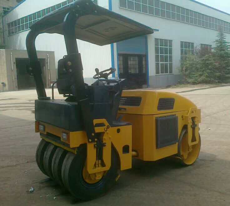 LTC203壓路機 3噸雙驅雙振全液壓振動壓路機